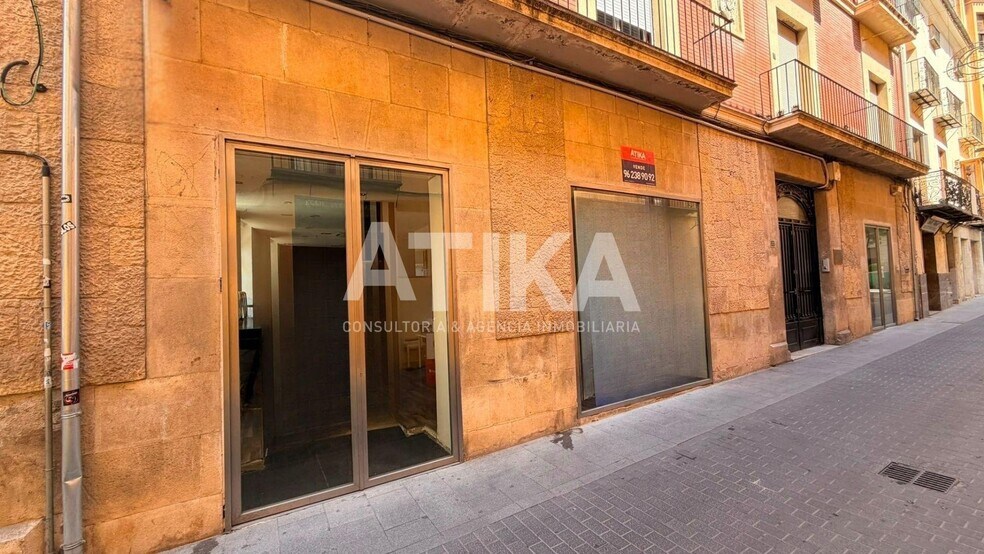 Local commercial dans Ontinyent, Valencia à vendre - Photo de l’immeuble – Image 2 sur 3
