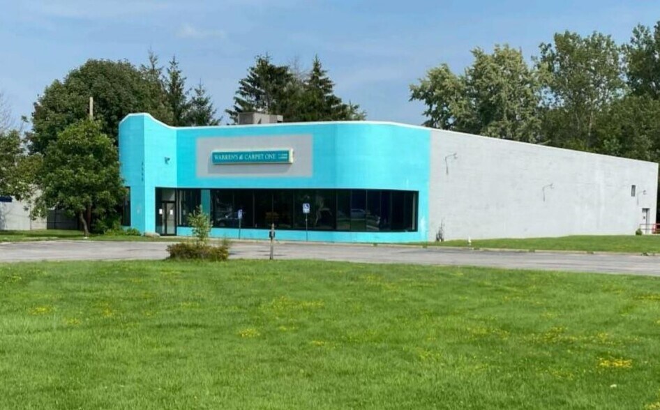 2965 Niagara Falls Blvd, Amherst, NY à vendre - Photo de l’immeuble – Image 2 sur 2