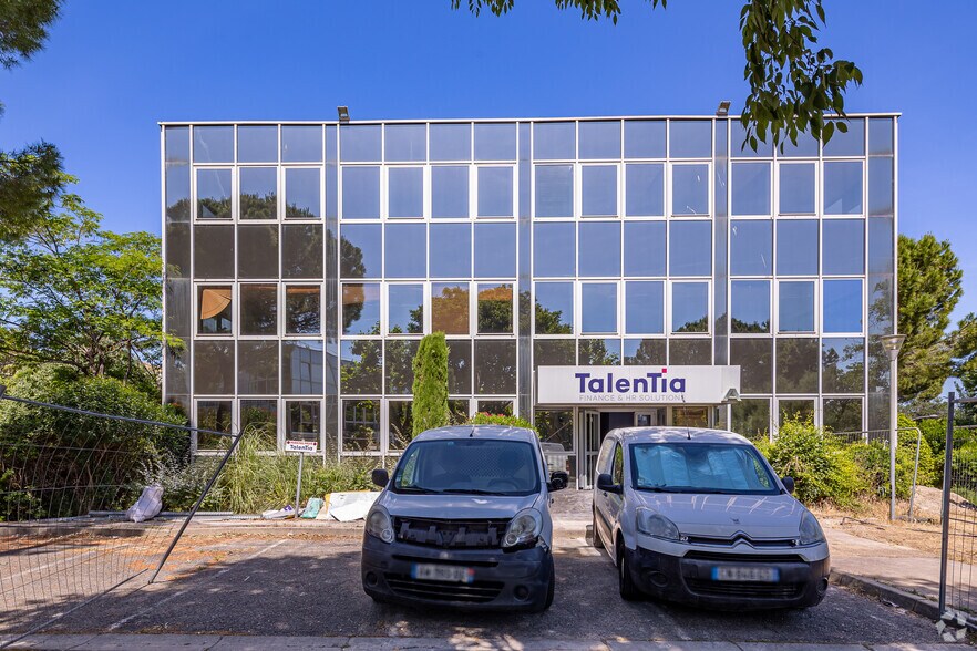 40 Avenue De Hambourg, Marseille à louer - Photo de l’immeuble – Image 3 sur 3