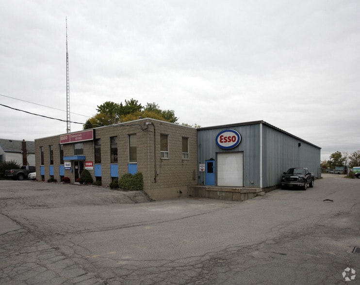 79 Mountainview Rd, Halton Hills, ON à louer - Photo principale – Image 1 sur 2