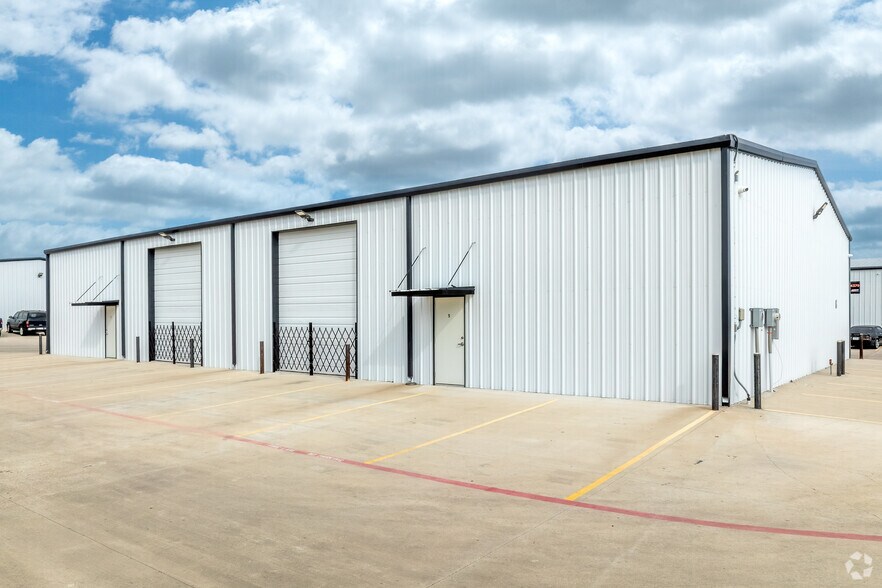 6562 FM 148, Terrell, TX à louer - Photo de l’immeuble – Image 3 sur 17