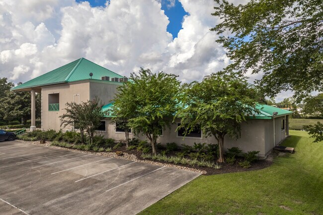 Plus de détails pour 11821 Telge Rd, Cypress, TX - Bureau à vendre