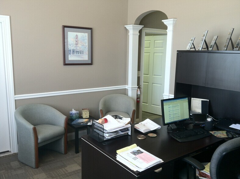 11555 Central Pky, Jacksonville, FL à vendre - Photo intérieure – Image 3 sur 45