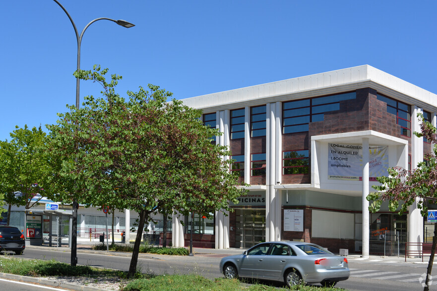 Paseo de Europa, 26, San Sebastián de los Reyes, Madrid à louer - Photo de l’immeuble – Image 3 sur 3