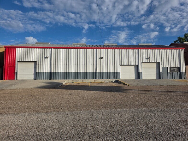 9916 US-290, Austin, TX à louer - Photo principale – Image 1 sur 3