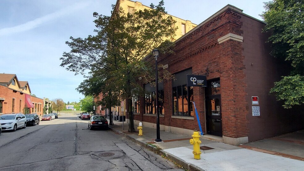 186-188 N Water St, Rochester, NY à louer - Photo de l’immeuble – Image 1 sur 6