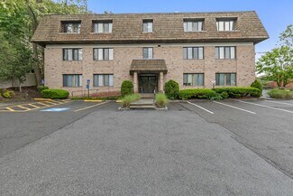 Plus de détails pour 7 Riversville Rd, Greenwich, CT - Médical à louer