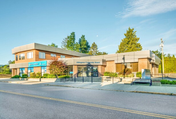 2917-2941 272 St, Langley Twp, BC à louer - Photo de l’immeuble – Image 2 sur 6