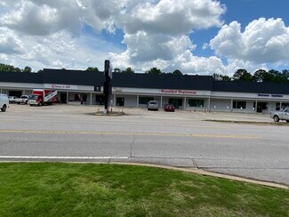 Plus de détails pour 1605 Vernon St, Lagrange, GA - Bureau/Local commercial, Local commercial à louer