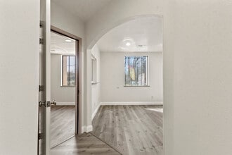 244 N Jackson Ave, San Jose, CA à louer Photo intérieure– Image 1 sur 10