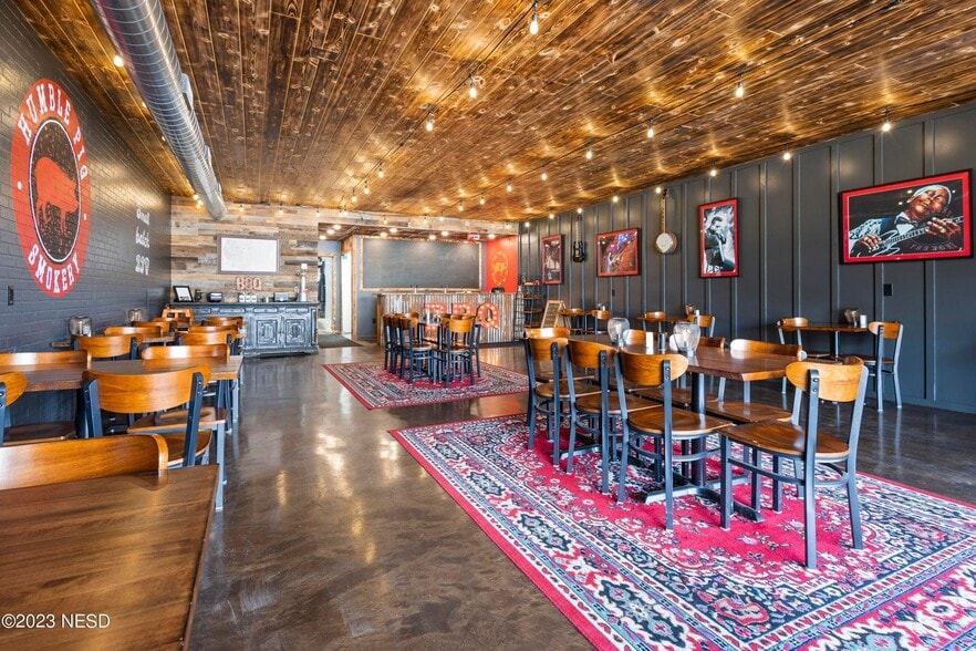 411 3rd Ave, Clear Lake, SD à vendre - Photo intérieure – Image 3 sur 18