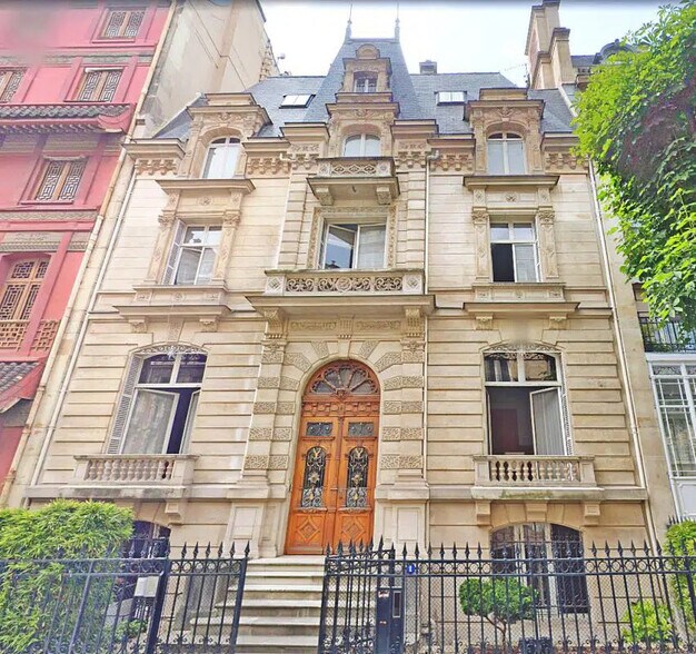 Bureau dans Paris à vendre - Photo de l’immeuble – Image 1 sur 15