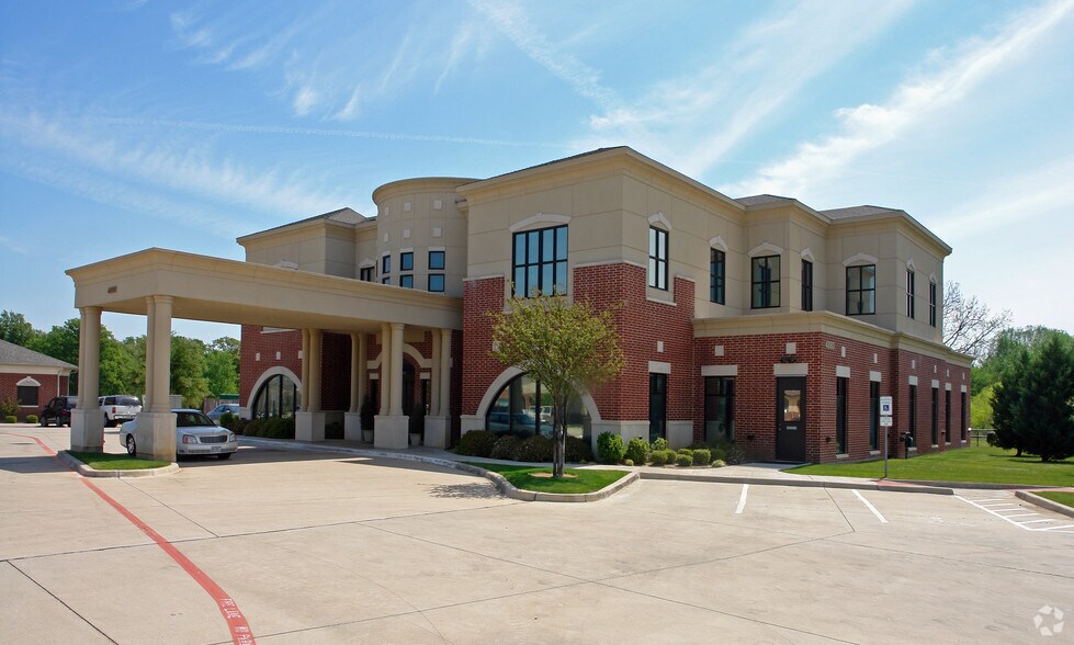 4880 Long Prairie Rd, Flower Mound, TX à louer - Photo principale – Image 1 sur 20