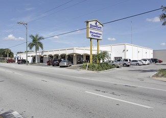 Plus de détails pour 3149 W Hallandale Beach Blvd, Hallandale, FL - Local d'activités à louer