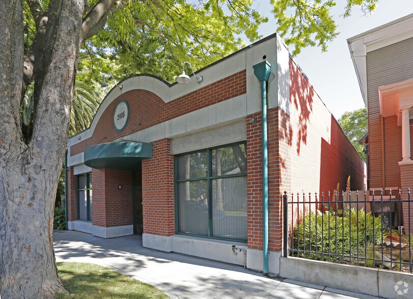 2005 N St, Sacramento, CA à louer - Photo principale – Image 2 sur 16