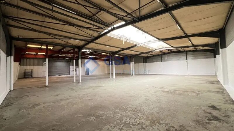 Bureau dans Bondoufle à louer - Photo de l’immeuble – Image 1 sur 8