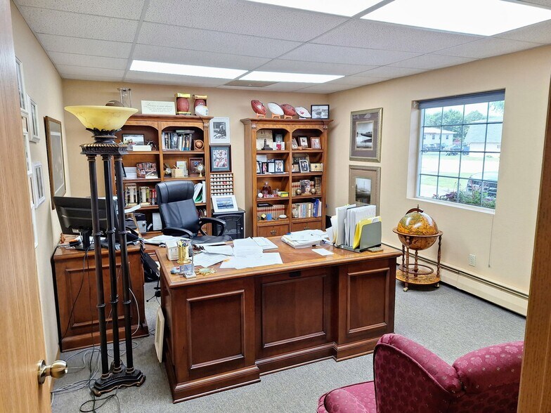 715-719 Schoen St, Green Bay, WI à louer - Photo de l’immeuble – Image 3 sur 9