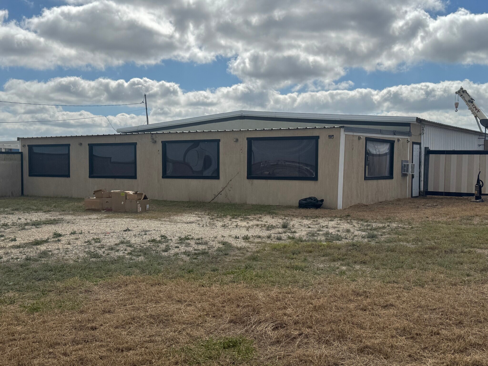 14550 E Interstate 10, Marion, TX à vendre Photo principale– Image 1 sur 14