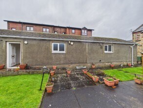 25 Portlan St, Troon à louer Photo de l’immeuble– Image 1 sur 4