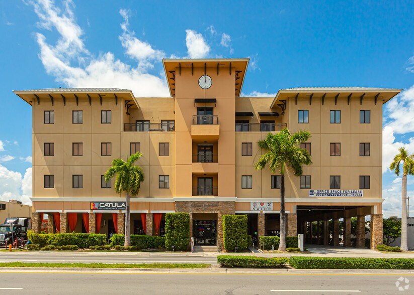 7190 SW 87th Ave, Miami, FL à louer - Photo de l’immeuble – Image 3 sur 9