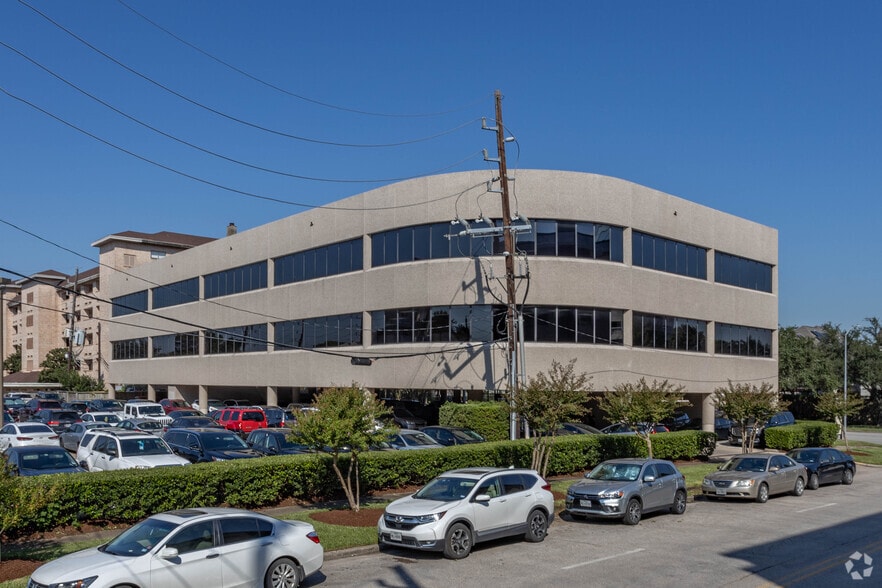 2201 W Holcombe Blvd, Houston, TX à louer - Photo de l’immeuble – Image 2 sur 9