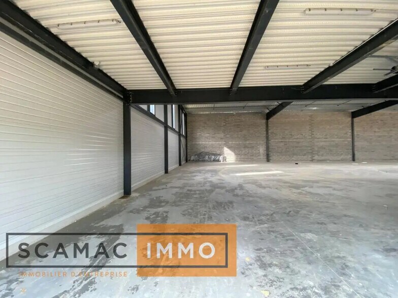 Industriel/Logistique dans Bondoufle à louer - Photo de l’immeuble – Image 3 sur 9