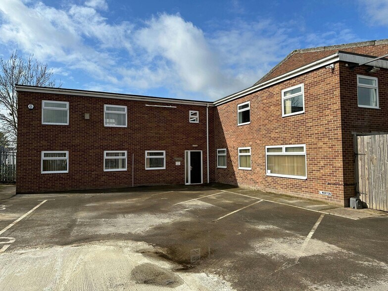 Millfield Rd, Doncaster à louer - Photo de l’immeuble – Image 2 sur 7