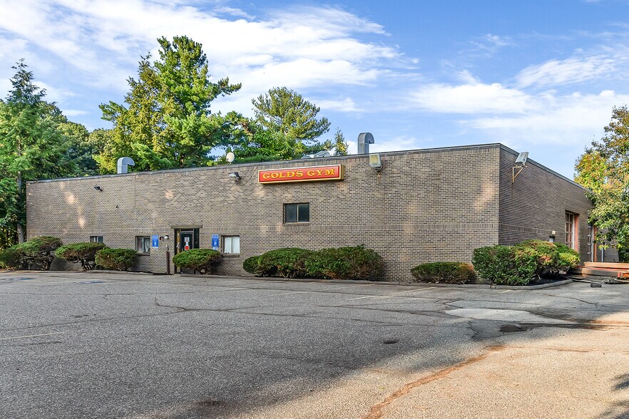 61 Domino Dr, Concord, MA à vendre - Photo principale – Image 1 sur 8
