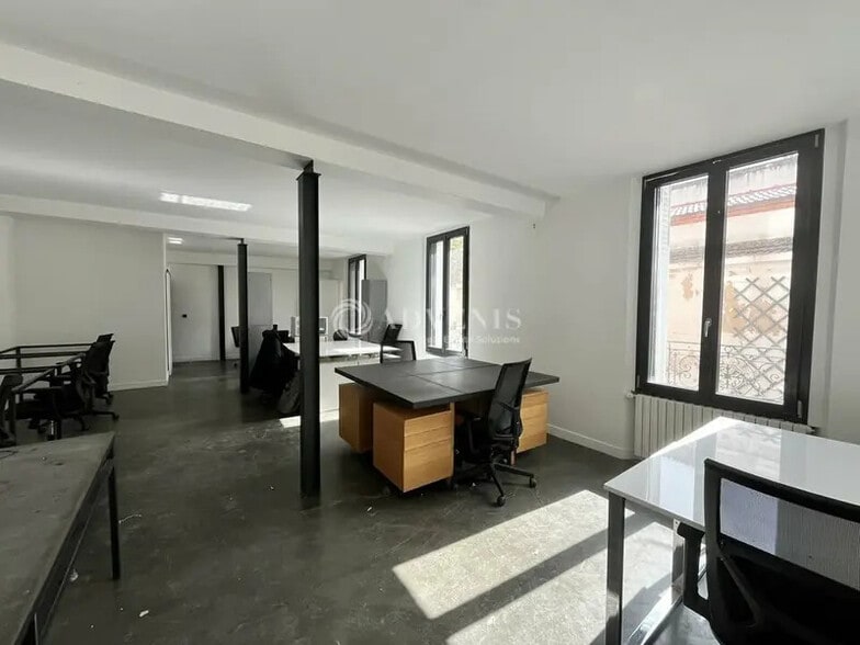 Bureau dans Saint-Denis à louer - Photo intérieure – Image 3 sur 5