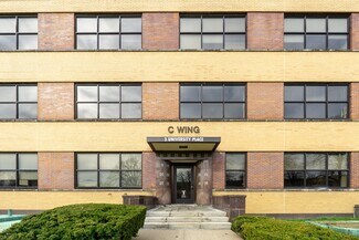 Plus de détails pour 3 University Pl, Rensselaer, NY - Bureau à louer
