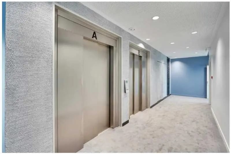 8-10 Avenue Carnot, Cachan à vendre - Hall d’entrée – Image 3 sur 7