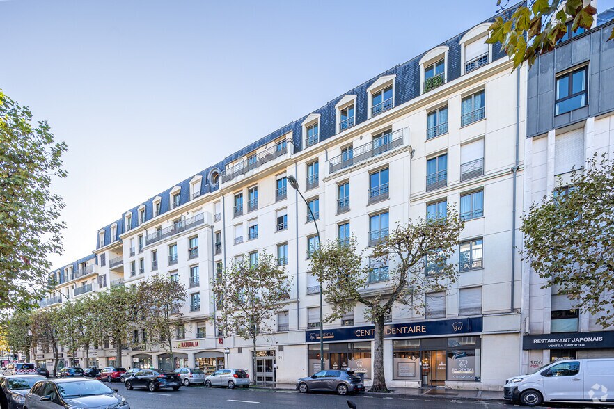 Immeuble residentiel dans La Garenne-Colombes à vendre - Photo de l’immeuble – Image 2 sur 2