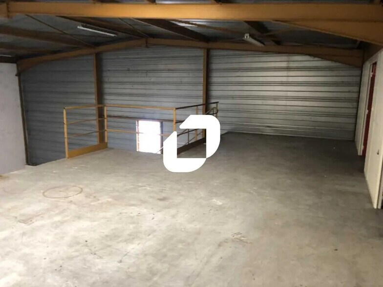 57 Avenue De La République, Vénissieux à louer - Photo de l’immeuble – Image 3 sur 26