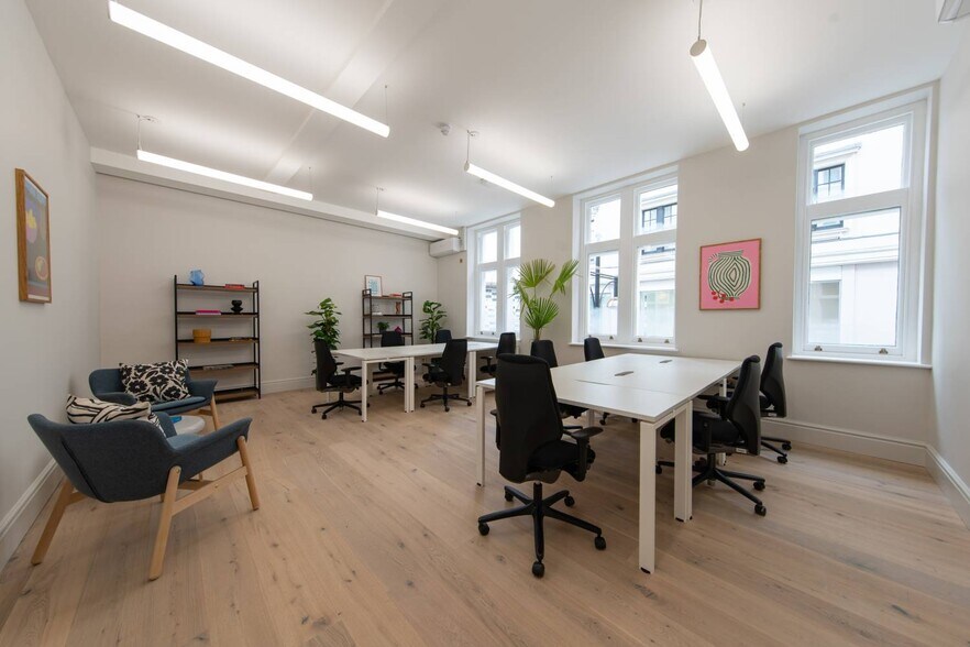 321 Oxford St, Londres à louer - Photo de l’immeuble – Image 3 sur 14