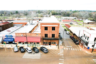 Plus de détails pour 101 S 4th St, Crockett, TX - Local commercial à vendre