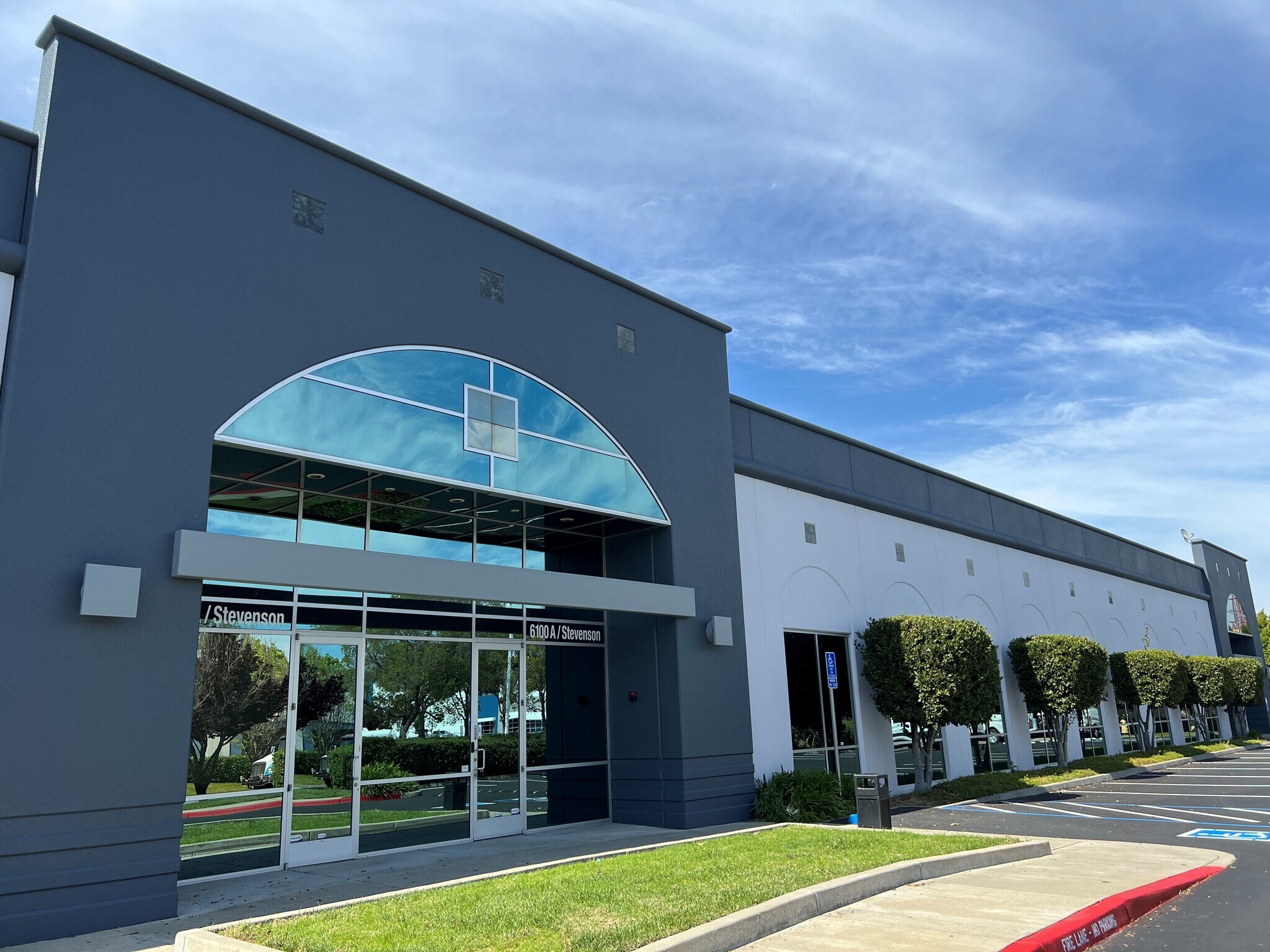 40971-40983 Encyclopedia Cir, Fremont, CA à louer Photo de l’immeuble– Image 1 sur 10