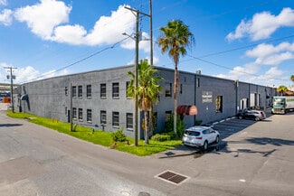 Plus de détails pour 2717-2729 E Adamo Dr, Tampa, FL - Industriel/Logistique à louer