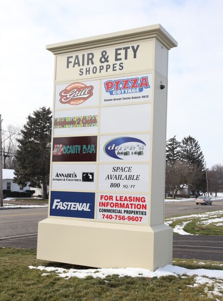 2237-2247 W Fair Ave, Lancaster, OH à vendre - Photo de l’immeuble – Image 3 sur 3