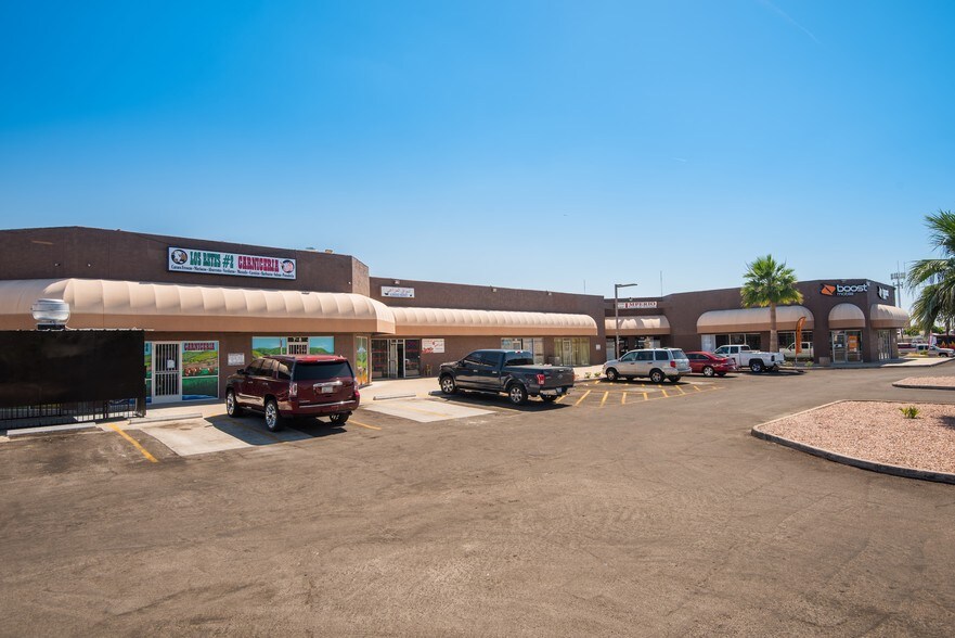 2647 W Glendale Ave, Phoenix, AZ à vendre - Photo de l’immeuble – Image 3 sur 8