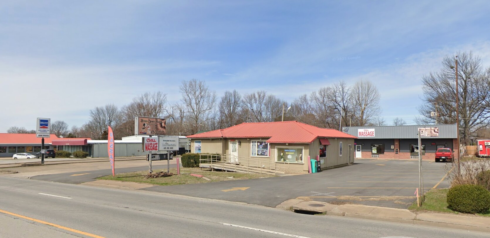 1128 W Sunset Ave, Springdale, AR à vendre Photo de l’immeuble– Image 1 sur 11