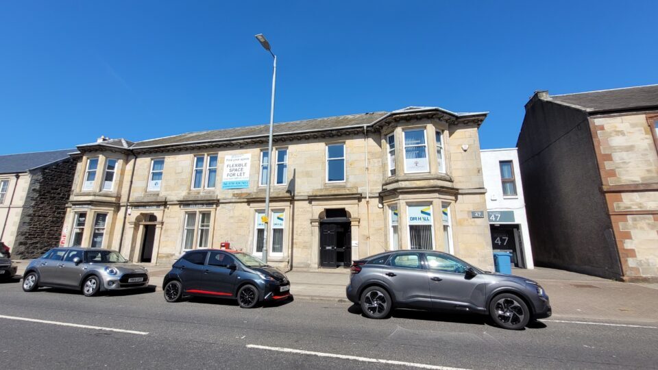 43-47 Bank St, Irvine à louer - Photo de l’immeuble – Image 1 sur 9
