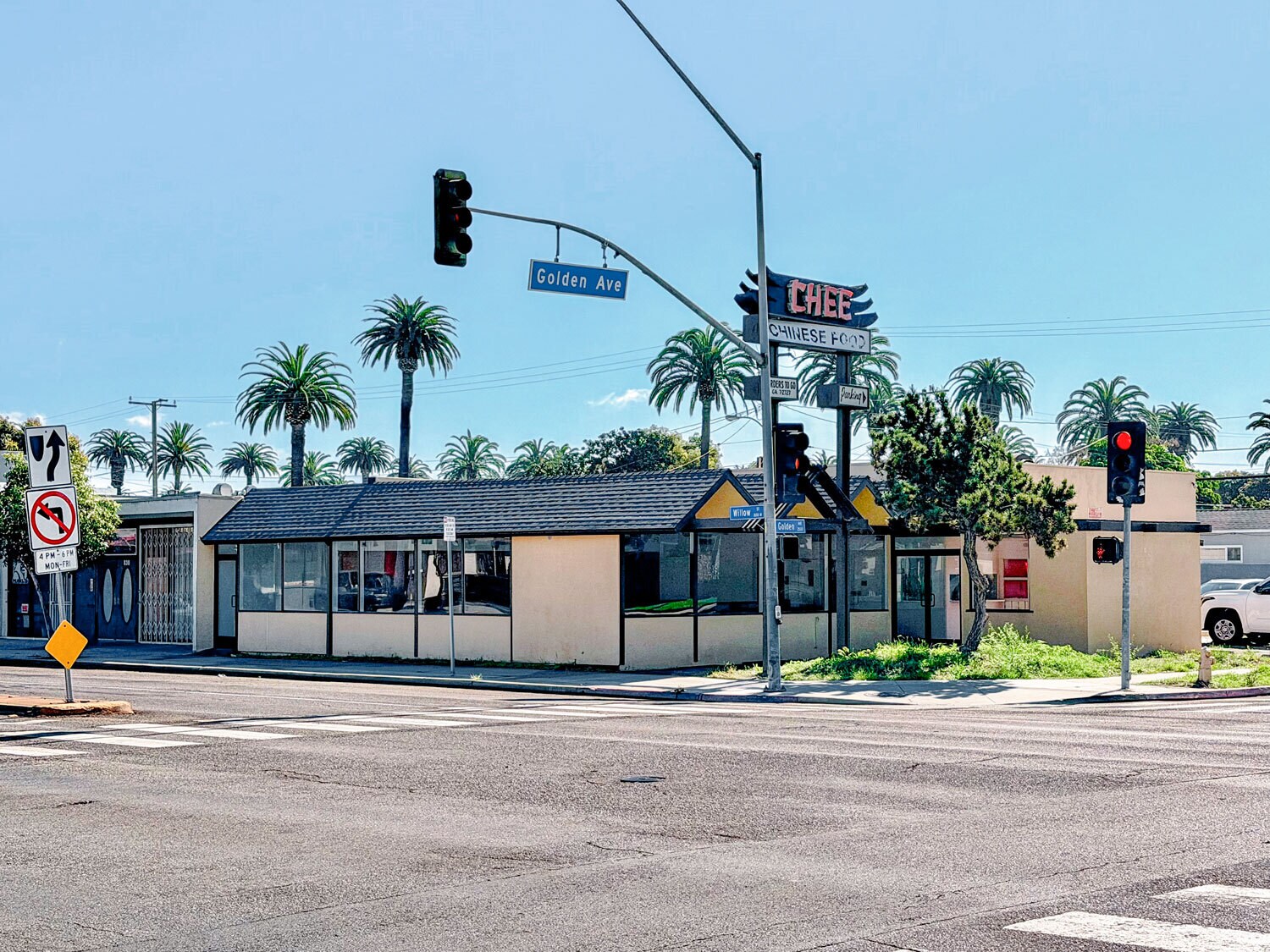 850 W Willow St, Long Beach, CA à louer Photo de l’immeuble– Image 1 sur 4