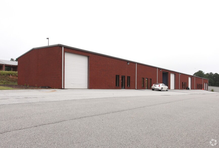55 Pearl Industrial Blvd, Hoschton, GA à vendre - Photo principale – Image 1 sur 2