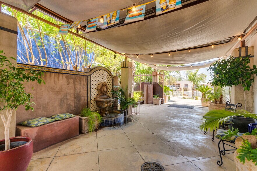 1009 N Grande Ave, Tucson, AZ à vendre - Photo de l’immeuble – Image 3 sur 50