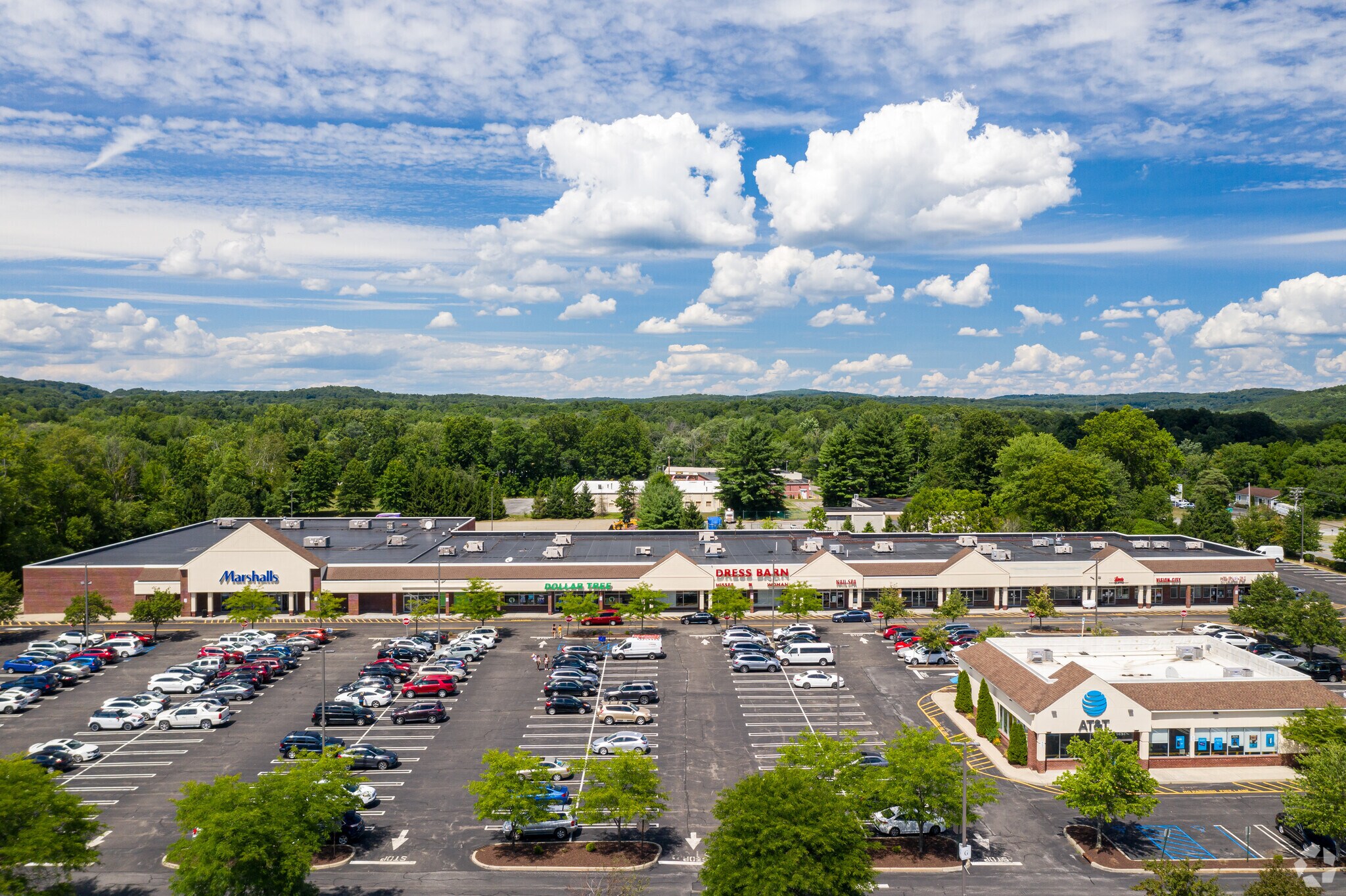 1425-1433 Route 300, Newburgh, NY à louer Photo de l’immeuble– Image 1 sur 7