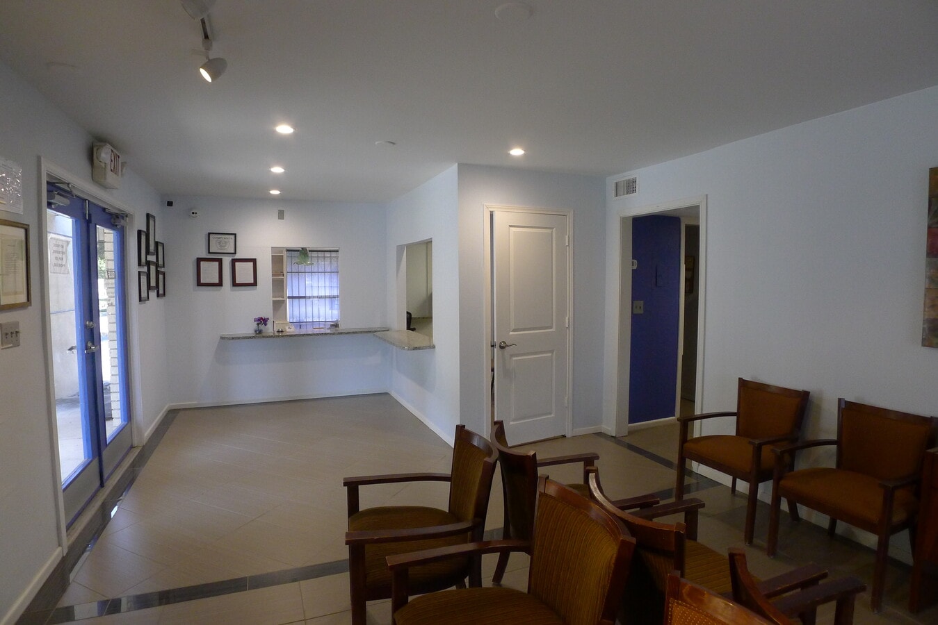View Photo