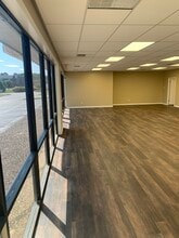 1602-1606 Merrill Dr, Little Rock, AR à louer Photo intérieure– Image 1 sur 4