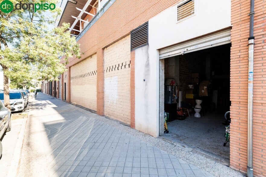 Calle Torre de las Cabezas, 12, Granada, Granada à vendre - Photo de l’immeuble – Image 1 sur 17