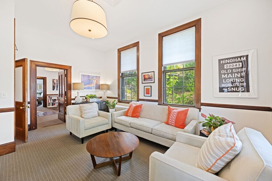 14 Main St, Hingham, MA à louer - Photo de l’immeuble – Image 1 sur 16