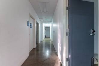 3520 Cadillac Ave, Costa Mesa, CA à louer Photo intérieure– Image 2 sur 14